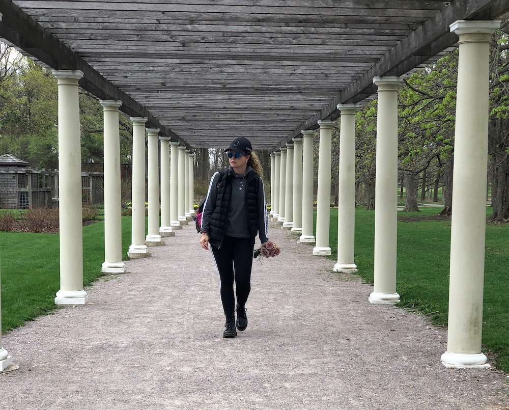Jen Janisch walking